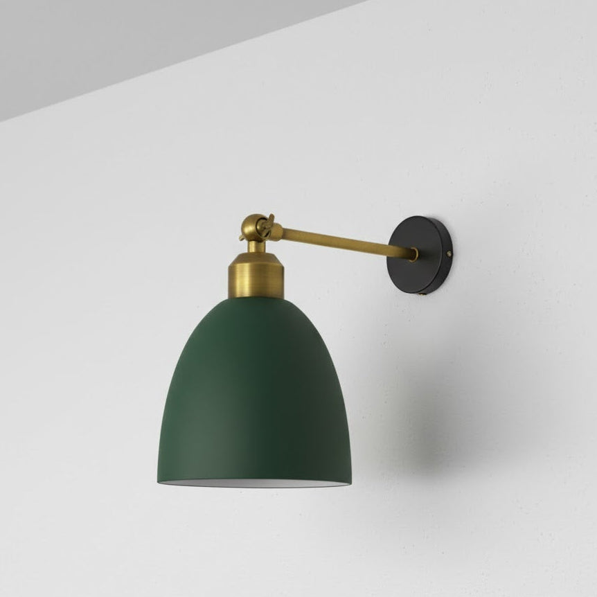 Chester Metal Wall Sconce in Hunter Green