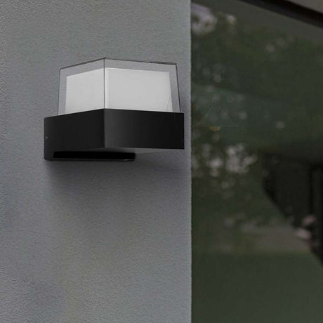 Aveline Outdoor Wall Light in Black